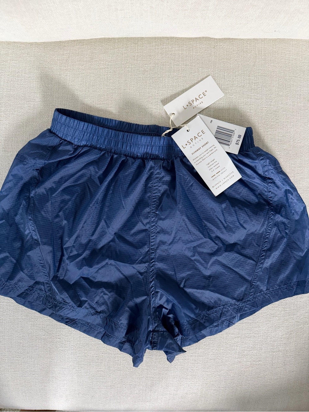 NWT L*Space Fly Away Short